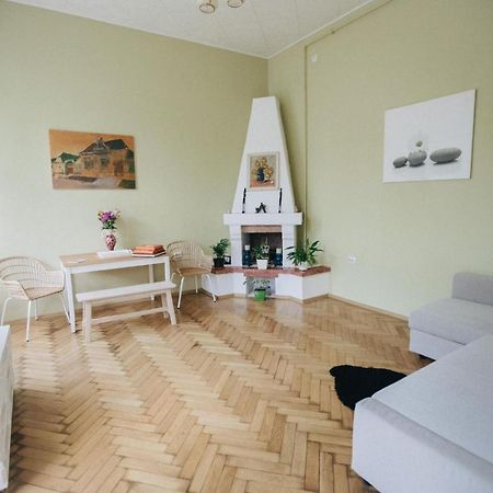 Love Nest Braşov Eksteriør bilde