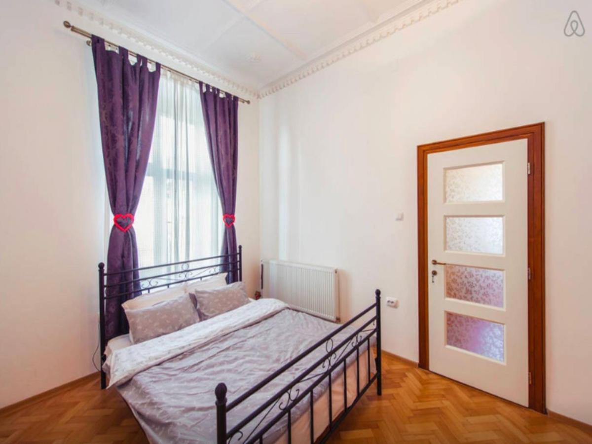 Love Nest Braşov Rom bilde
