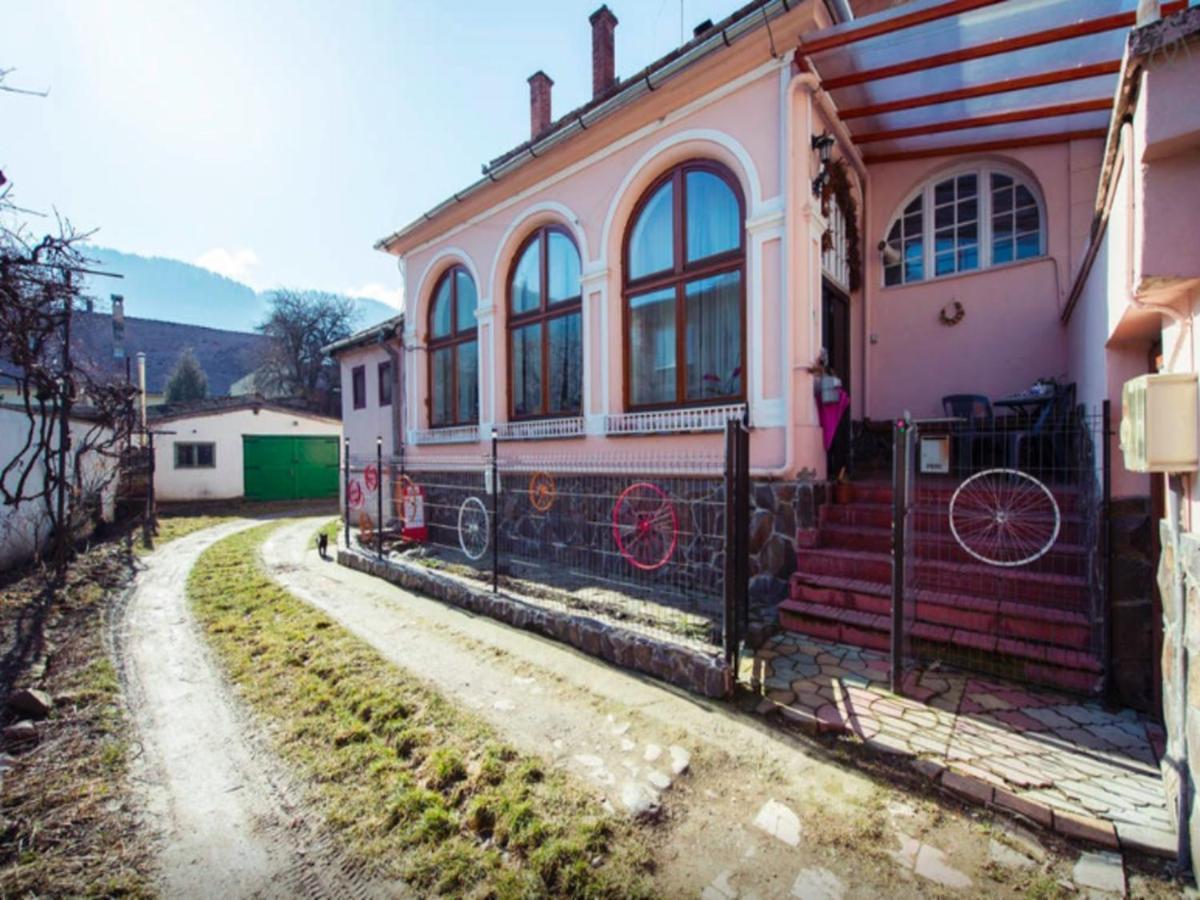 Love Nest Braşov Rom bilde