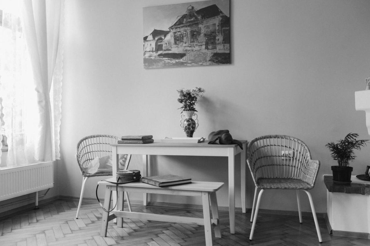 Love Nest Braşov Eksteriør bilde